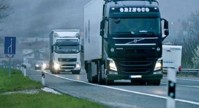 Velocidad de camiones y autobuses tras el cambio en el Reglamento de Circulación